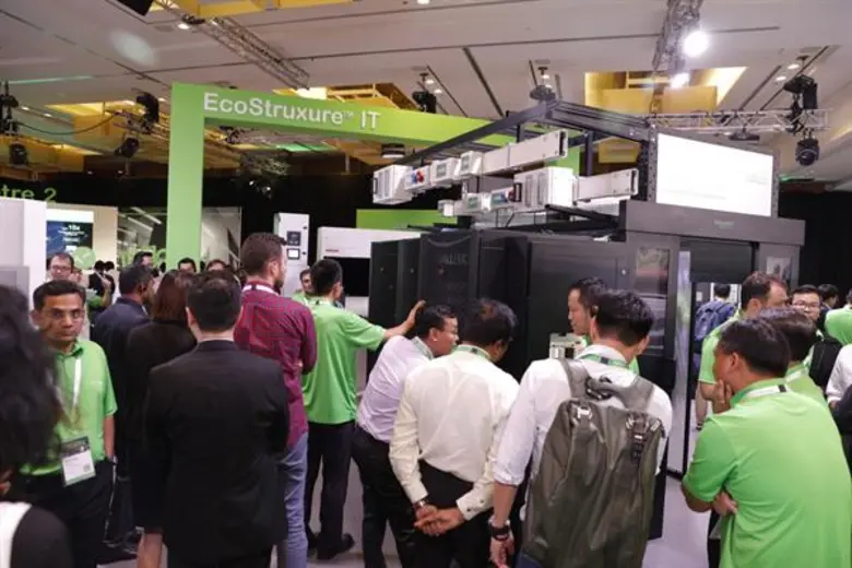 ชไนเดอร์ อิเล็คทริค รุกตลาด ลุยจัดงานโชว์นวัตกรรมที่สิงคโปร์