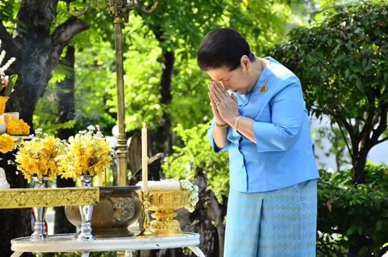 พิธีบวงสรวงการแสดงโขนมูลนิธิส่งเสริมศิลปาชีพฯ ชุด พิเภกสวามิภักดิ์