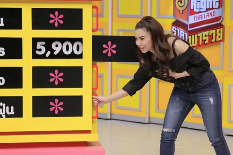 เปย์หนักมาก! “ซานิ” ประกบคู่ “น้าเน็ก” แจกอย่างบ้าคลั่ง