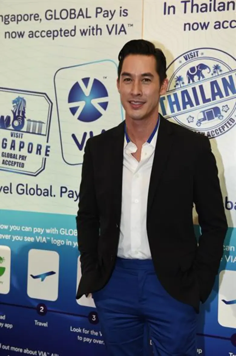 ปลื้มสุดๆ เมื่อ 2 นางเอกไซส์มินิแก็งเฟอร์...