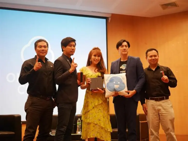 ไฮโซต้น นักสะสมธุรกิจแล้ว ร่วมกับ ฟิล์ม รัฐภูมิ ร่วมเปิดตัวนวัตกรรม Onething Cloud