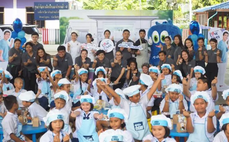 คุณพัชรวรรณ เศรษฐิกุล ผู้อำนวยการฝ่ายทรัพ...