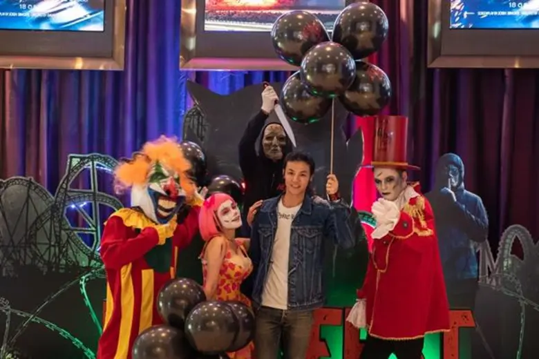 Movie Guide: รวมตัวผู้กล้าตีตั๋วเข้า “Hell Fest สวนสนุกนรก” รอบแรก! กลับออกมาอย่างคลั่ง หวีด กรี๊ด ใจเต้นแรง