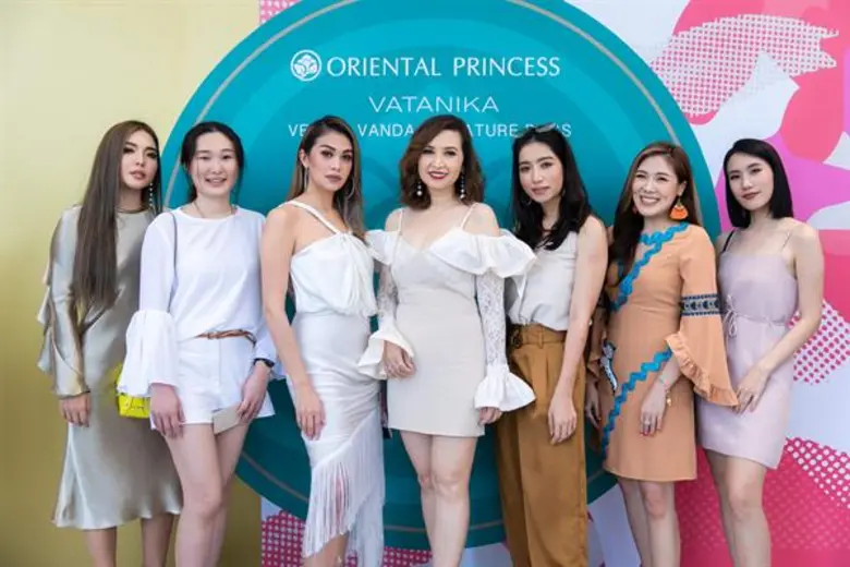 “โอเรียนทอล พริ้นเซส” มุ่งสู่ “ไลฟ์สไตล์ แบรนด์” จับมือ “วทานิกา” แฟชั่นไอคอนระดับท็อปของเมืองไทย เปิดตัวกระเป๋าซิกเนเจอร์