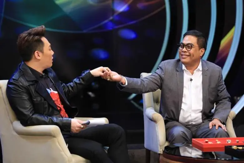 รายการ "มูไนท์ (MooNight)" วันอังคารที่ 9...