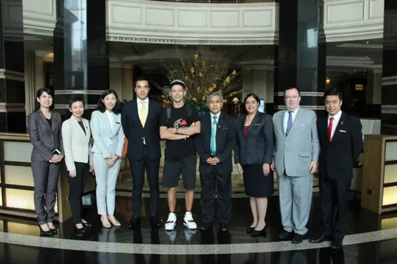 โรงแรมสวิสโฮเต็ล กรุงเทพฯ รัชดา นำทีมโดย ...