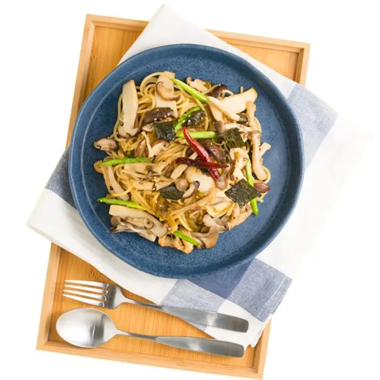 คชา บราเธอร์ส ชวนอิ่มใจ สบายท้อง ได้สุขภาพ กับเมนูเจจาก 3 แบรนด์ดังในเครือฯ