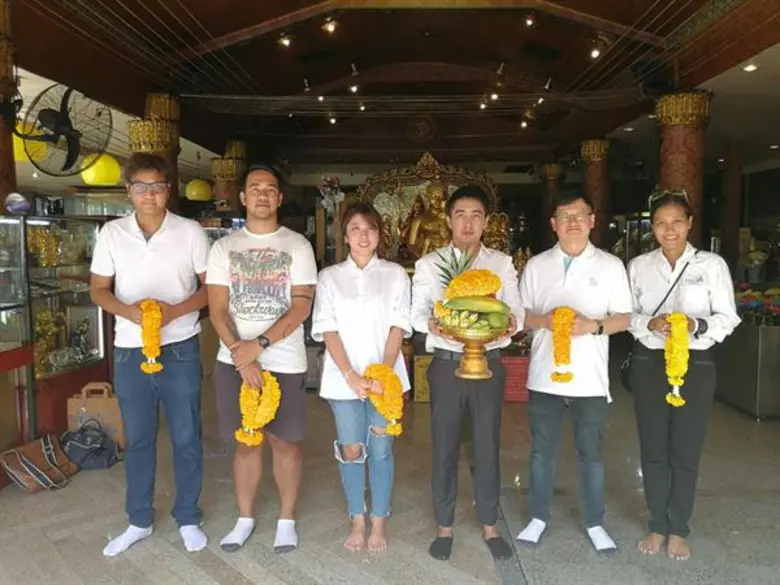 สนุกไร้ขีด จำกัด บวงสรวงเปิดกล้อง The Unknown Trip เที่ยวทันที ประเดิมเซอร์ไพร์สทริปแรก ศุกร์ที่ 5 ตุลาคม นี้ ทาง LINE TV