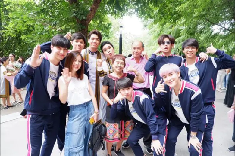 “ก๊อตจิ-จอส” สุดภูมิใจ คว้าปริญญารั้วจุฬาฯ