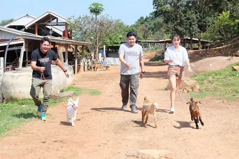 ทีวีไกด์: รายการ "สมุดโคจร On The Way" ชมวิวชิลเขายายเที่ยงเส้นทางธรรมชาติแดนโคราช