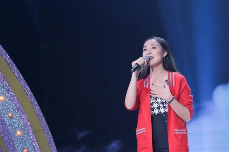 กรี๊ดสนั่น!! เมื่อสาวสวยสุดแซ่บอย่าง "แมง...