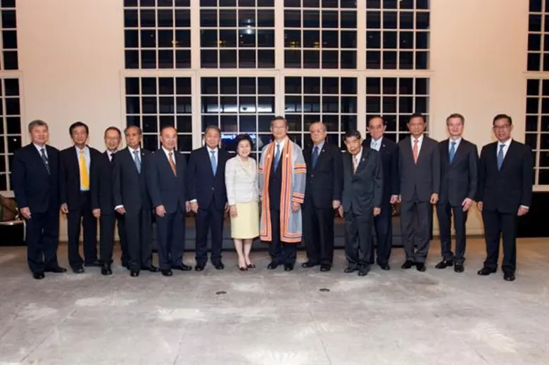 นายชาติศิริ โสภณพนิช กรรมการผู้จัดการใหญ่...