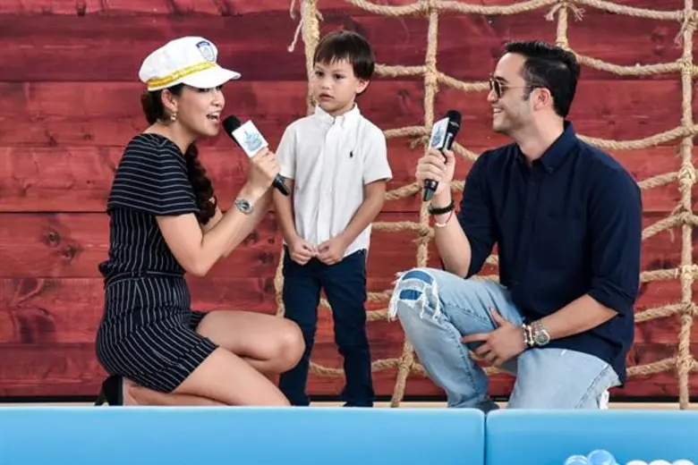 ลุงกัน-สิทธิโชค เปล่งพานิช ควง หลานเรย์-ศิรวิชญ์ เปล่งพานิช ชวนครอบครัวเซเลบชื่อดังบุกตะลุยความสนุกในงาน “Major Cineplex presents Pirate Kingdom ผจญภัยเกาะมหาสมบัติ” 5-7 ตุลาคม 2561 ณ ลานเมกาพลาซ่า ศูนย์การค้าเมกาบางนา