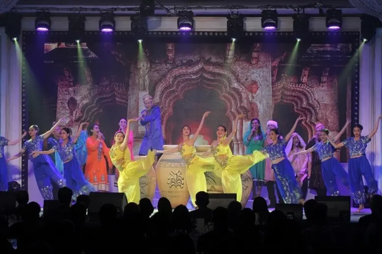 คอนเสิร์ตการกุศล KAMALA LIVE IN CONCERT 1...