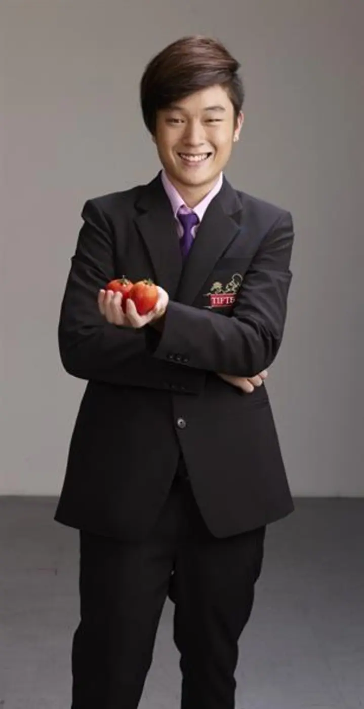 อาจารย์ ยิ่งศักดิ์ จงเลิศเจษฎาวงศ์ นักแสด...