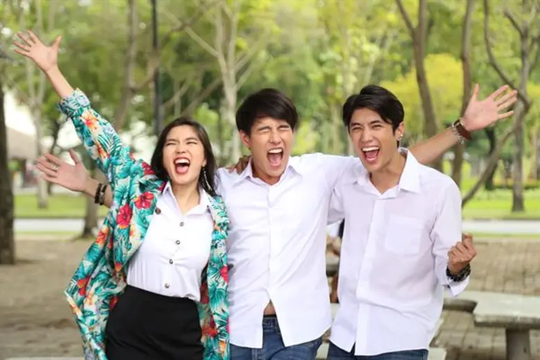 ทีวีไกด์: รูทีนซิทคอม "เสือ ชะนี เก้ง Freshy เปิดตำนานแก๊ง 3 ทหารเสือ" ตอนจบ ออกอากาศวันอังคารที่ 9 ตุลาคม 2561 เวลา 20.00 น. LINE TV