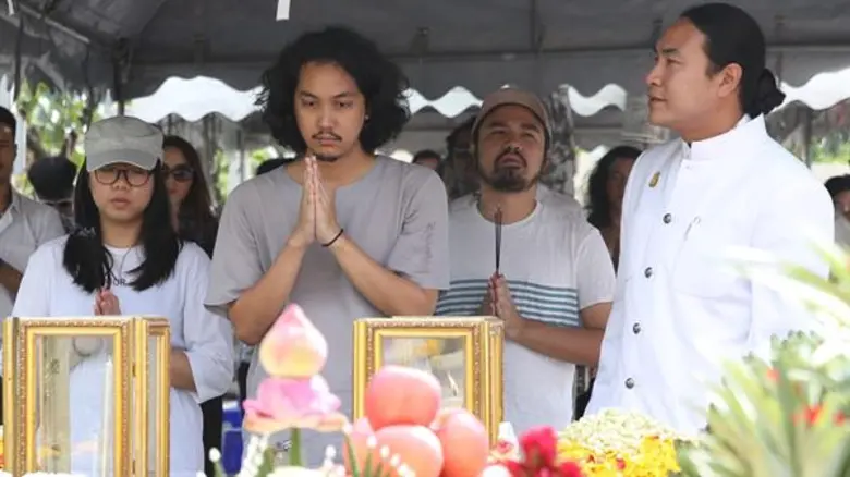 กัลป์ กัลย์จาฤก กรรมการผู้จัดการ บริษัท ก...