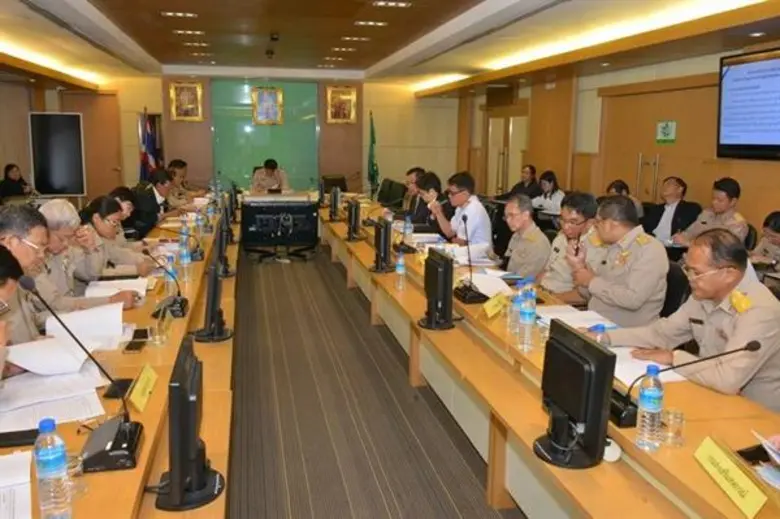 รองปลัดกษ.ประชุม"ขับเคลื่อนโครงการเกษตรทฤษฎีใหม่ (5 ประสาน สืบสานเกษตรทฤษฎีใหม่ ถวายในหลวง)