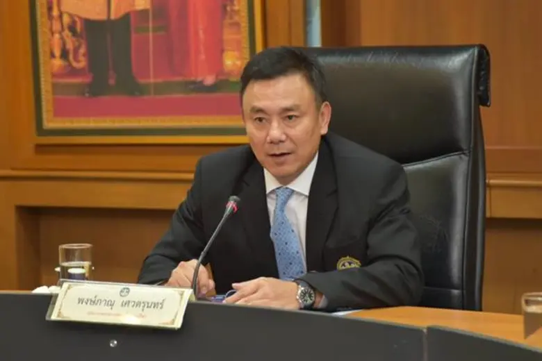 นายพงษ์ภาณุ เศวตรุนทร์ ปลัดกระทรวงการท่อง...