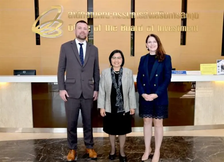 นางสาวบงกช อนุโรจน์ รองเลขาธิการบีโอไอ ให...