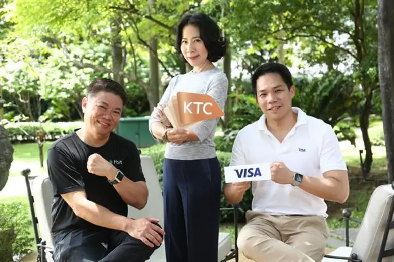 เคทีซีโชว์ล้ำ จับมือ Fitbit เปิดตัว Fitbit Pay การชำระเงินรูปแบบใหม่ สมาชิกสวม Fitbit รุ่น Iconic หรือ Versa สแกนง่าย จ่ายสะดวกกว่า