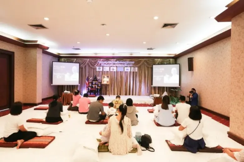 สอนให้พ่อแม่เป็นครูของลูก ได้ตั้งแต่ในครรภ์ กับโครงการ"จิตประภัสสรตั้งแต่นอนอยู่ในครรภ์"