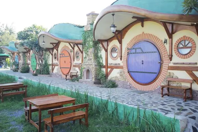 สมุดโคจร On The Way ชวนเปิดเส้นทางพิเศษอี...