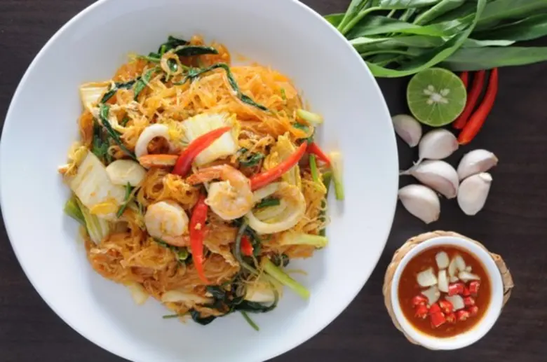 ห้องอาหารข้าวต้มบุฟเฟ่ต์ โรงแรมเจ้าพระยาป...