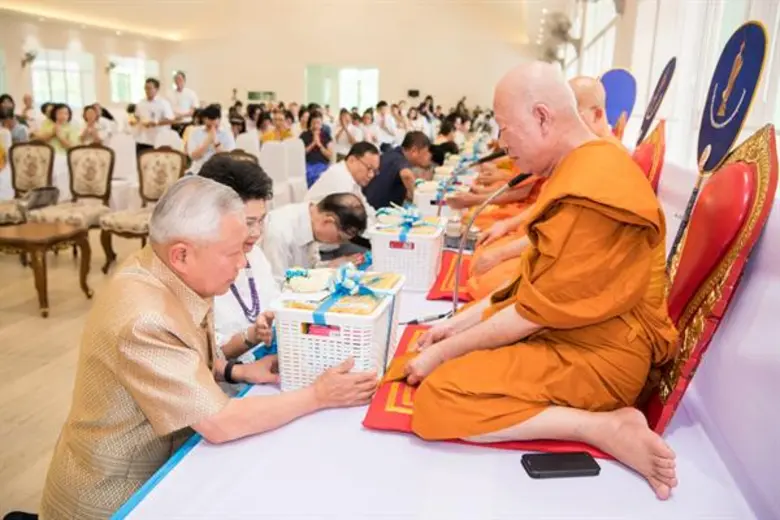 พลเอกวินัย ภัททิยกุล รองประธานกรรมการ บริ...