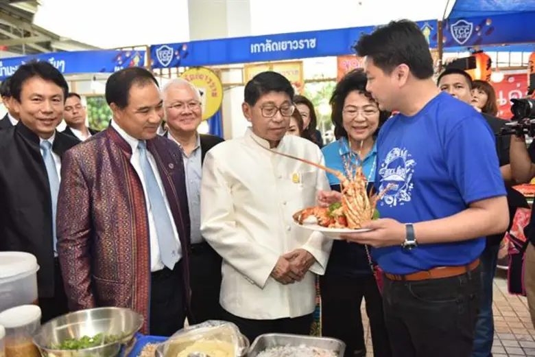 นายกฤษณะ วจีไกรลาศ ประธานคณะกรรมการแสดงสิ...