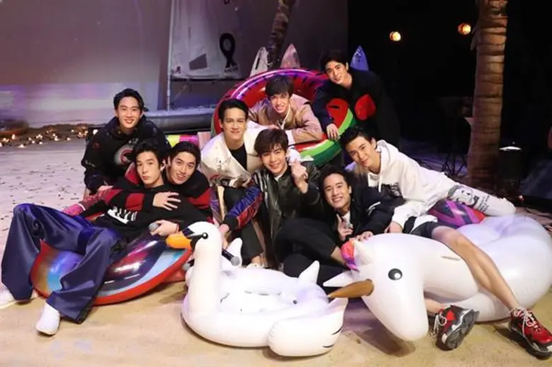 แรงจนกลายเป็นปรากฏการณ์กันเลยทีเดียว เพีย...