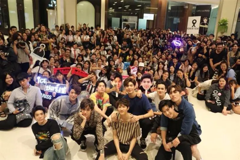 “9x9” มาแรง!! แฟนคลับครึ่งแสน!!เปิดศึกชิงบัตร “9x9 INTO THE LIGHT with YOU”