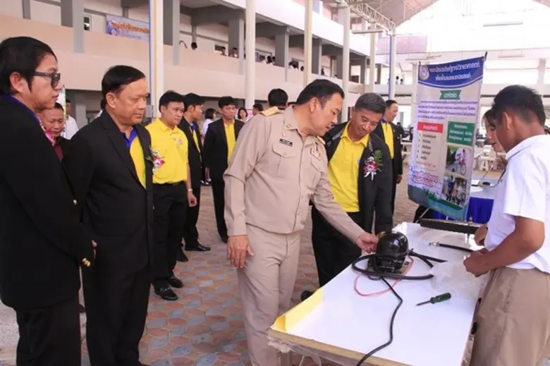 นักเรียนมัธยมศึกษาบุรีรัมย์ ร่วมคัดตัวแทนศิลปหัตถกรรมฯ ระดับเขตพื้นที่ แข่งขันระดับชาติที่จังหวัดบุรีรัมย์