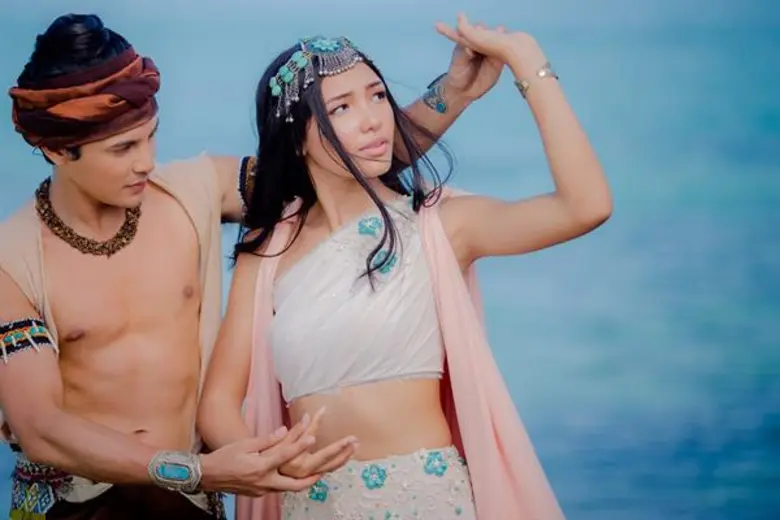 ทุกตำนานมีเรื่องเล่า บางเรื่องเล่ามีความจ...