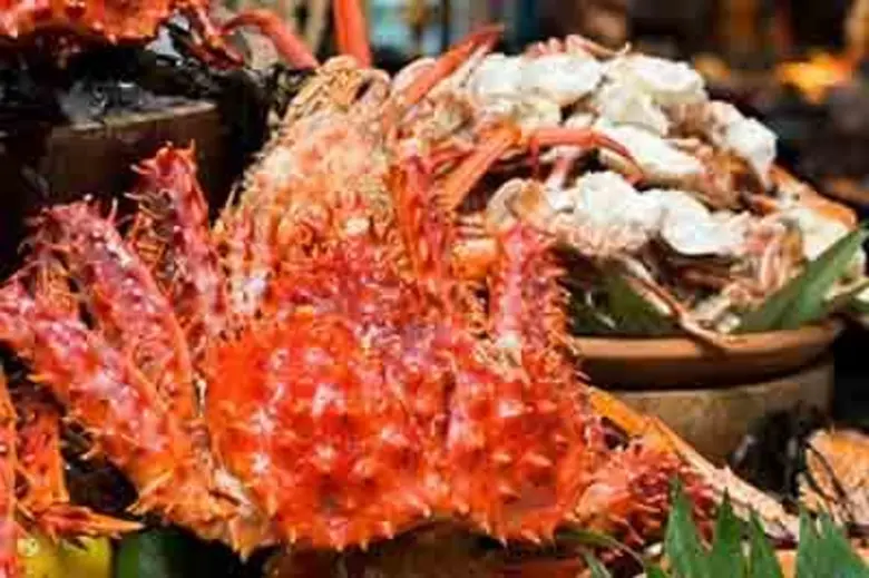 ขยายเวลาบุฟเฟ่ต์ปูยอดนิยม ที่โรงแรมพูลแมน กรุงเทพฯ แกรนด์ สุขุมวิท