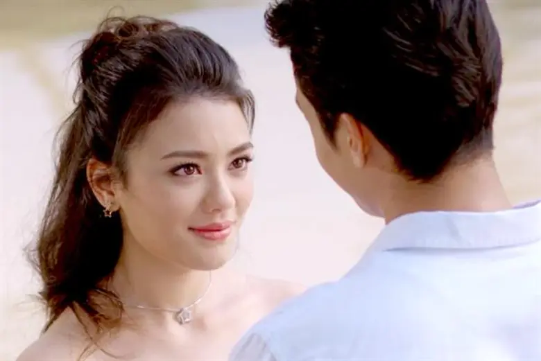 ริมฝั่งน้ำ เสิร์ฟความหวานเต็มพิกัดฉากลุ้นรักเพื่อน นาตาลี