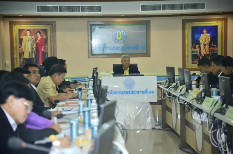 นายวิวัฒน์ ศัลยกำธร รัฐมนตรีช่วยว่าการกระ...