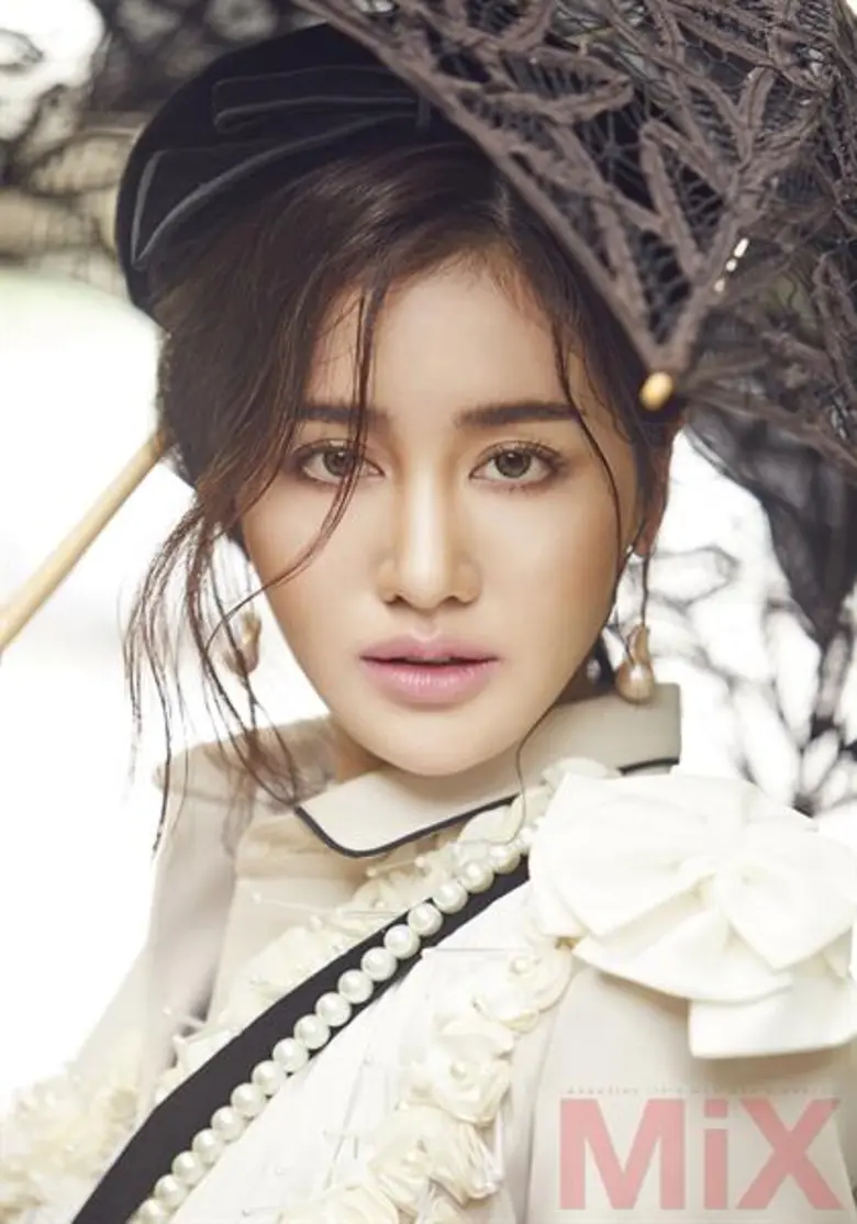 พิมประภาขึ้นปก MiX ตอบโจทย์ งามอย่างไทย รับเป็นอีกปีที่ผู้ใหญ่มอบโอกาส ยอมรับงานเหนื่อยแต่ทุ่มสุดตัว