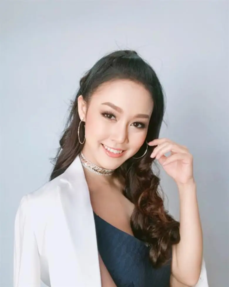 ดารา-ศิลปิน โมโน กรุ๊ป น้อมรำลึกถึง “ในหลวง ร.9”