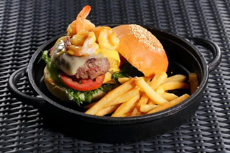 ฟลาน โอเบรียนส์ ไอริชผับ ชวนคุณฉลองเทศกาล...