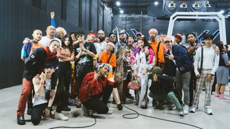 “ฟักกลิ้ง ฮีโร่” ลบคราบเสือ ขอเอาใจพ่อบ้านใจกล้า พร้อมดึง Rapper รุ่นน้องทั้งวงการในเพลงใหม่ล่าสุด “เสือสิ้นลาย”