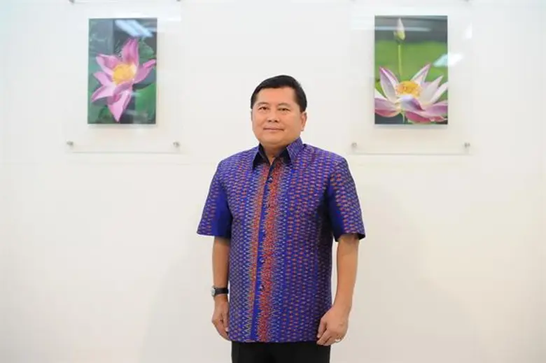 รศ.ดร.ประเสริฐ ปิ่นปฐมรัฐ อธิการบดีมหาวิท...