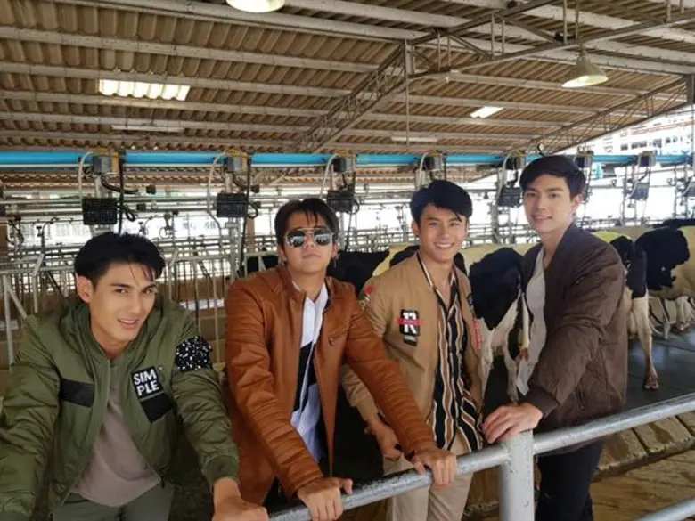 ทีวีไกด์: รายการ "บานาน่า ซ่าส์ซี้ด" บุกฟาร์มสวมมาดคาวบอย แล้วตวัดแป้ง ปรุงกระหรี่ปั๊บไส้ใหม่ แหนม หนอนทอด!!!