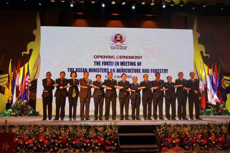 รมช.ลักษณ์ เป็นหัวหน้าคณะผู้แทนไทย ร่วมประชุมรัฐมนตรีอาเซียนด้านเกษตรและป่าไม้ ครั้งที่ 40