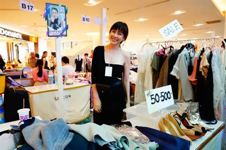 กองทัพดารา กว่า 30 ชีวิต!!! รวมตัวนัดเฉพาะกิจ ในงาน “นางฟ้ามาขายของมือ 2”