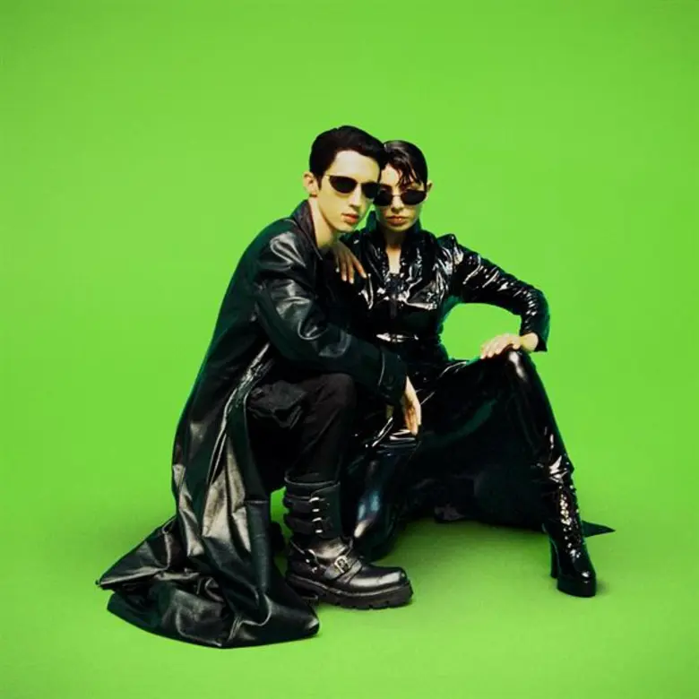 เมื่อดาวดังในโลกของดนตรีป็อปอย่าง "Charli...