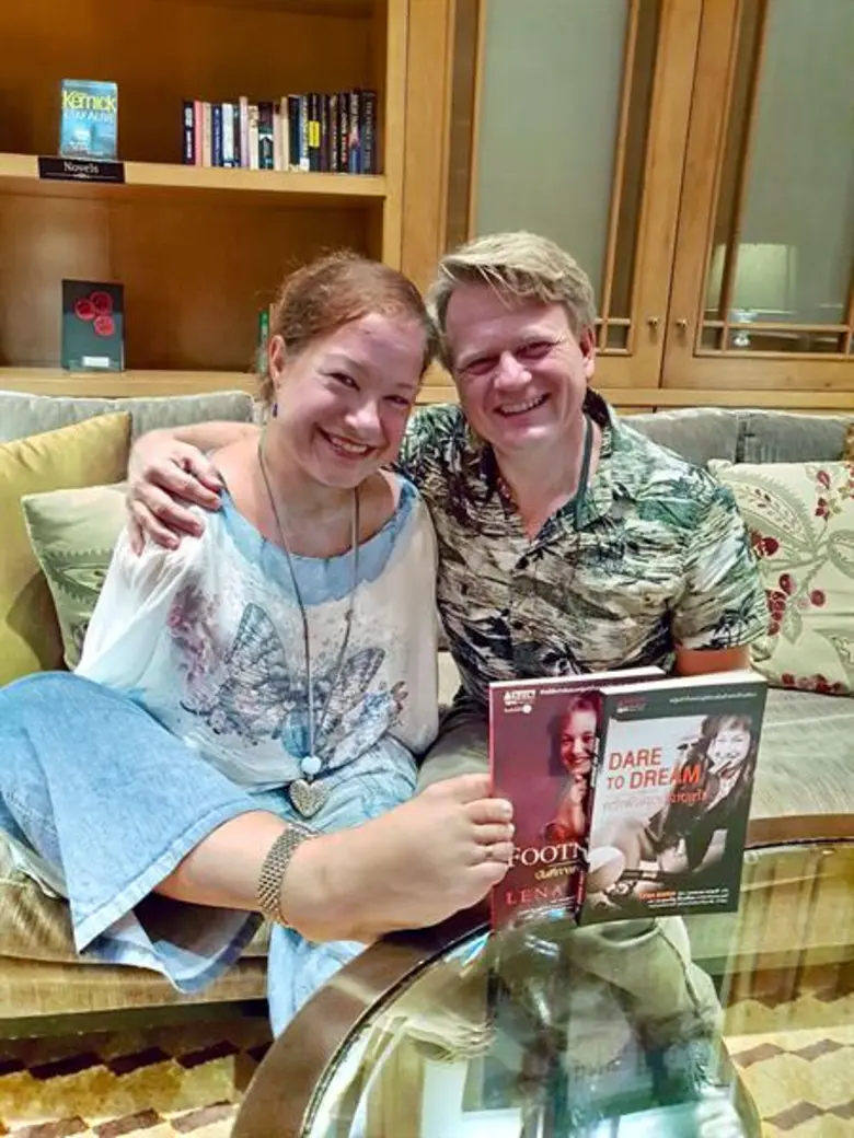 ข้อคิดชีวิตจากหญิงหัวใจเพชร  “เลนา มาเรีย”