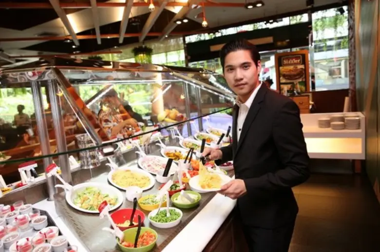 กูรู และเซเลบ เผยเคล็ดลับ กินเจอย่างไรให้อิ่มบุญและดีต่อสุขภาพ