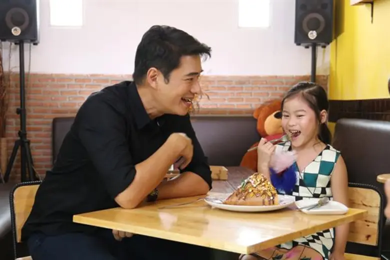 ประเดิมตอนแรก วาไรตี้ทอล์กโชว์รายการแรกที...