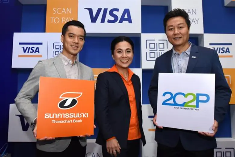 นางธีรนุช ขุมทรัพย์ (กลาง) ผู้ช่วยกรรมการ...